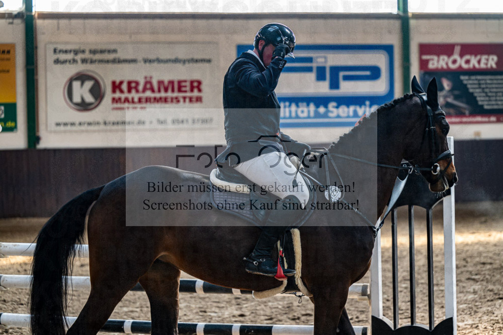 20240308-DOS_3292 | Entdecke hochwertige Reitturnierfotos von Foto Oger. Professionell, emotional und authentisch – jetzt Lieblingsmomente im Shop bestellen.Deutschlandweite Turnierfotografie. - Realisiert mit Pictrs.com
