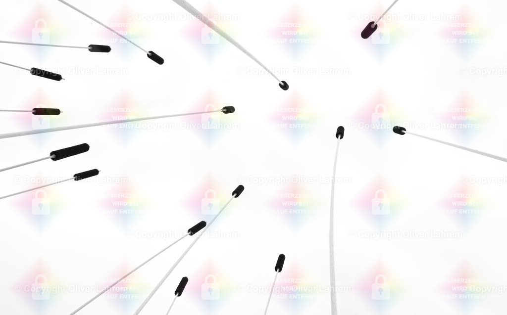 Künstliche Natur 1 | Künstliche Imitation von Rohrkolben die in den Himmel ragen