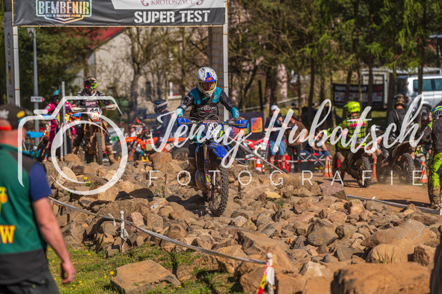 JHF.ECHT.4h.Samstag397 | jennyhubatsch-endurofotografie