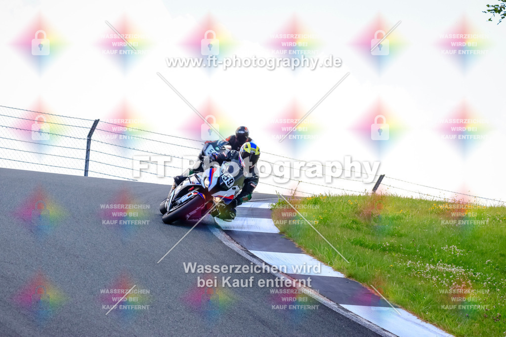 _TCM4061 | Hier findet Ihr Bilder von Touristenfahrten auf der Nürburgring Nordschleife oder von anderen Veranstaltungen die ich besucht habe. Viel Spass beim Durch Schauen 