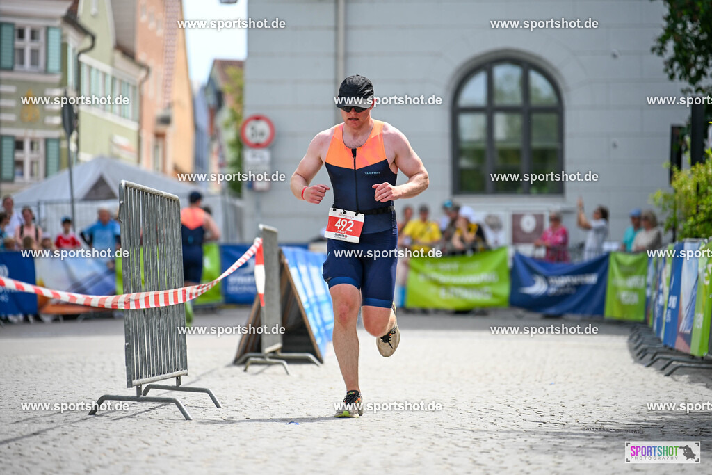 SZI_9226 | Stadttriathlon Erding 2025. #yourpictrs #sportshot_your_pictrs @Sportshotphotography #stadttriathlonerding Copyright: www.sportshot.de