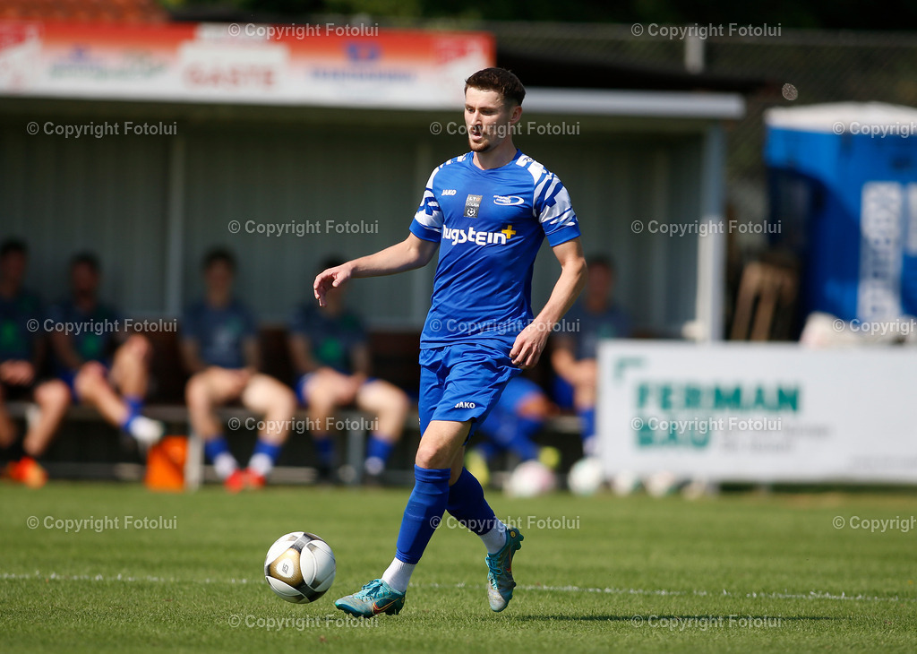A_LUI_2608023_30 | SPORT,FUSSBALL,LT1 OOELIGA ASKOE OEDT-SPG FRIEDBURG/POENDORF 26.08.2023 IM BID: MARKO PERIC (FRIEDBURG) FOTO:FOTOLUI