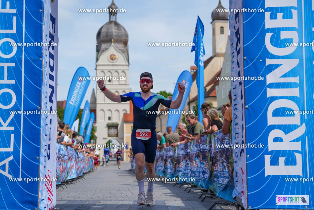 DSC04842 | Stadttriathlon Erding 2025. #yourpictrs #sportshot_your_pictrs @Sportshotphotography #stadttriathlonerding Copyright: www.sportshot.de