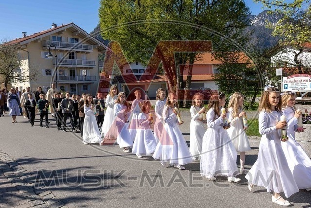 MAE-pic_3055 | Der online Fotoshop des Inzeller Fotografen MAE - Marc Anton Eicher. Hier können Sie ihre Fotos und Stockfotos online bestellen als Download oder als Ausdruck, der ihnen bequem nach Hause geschickt wird.
Ihr Marc Anton Eicher - der Inzeller Fotograf - Realisiert mit Pictrs.com