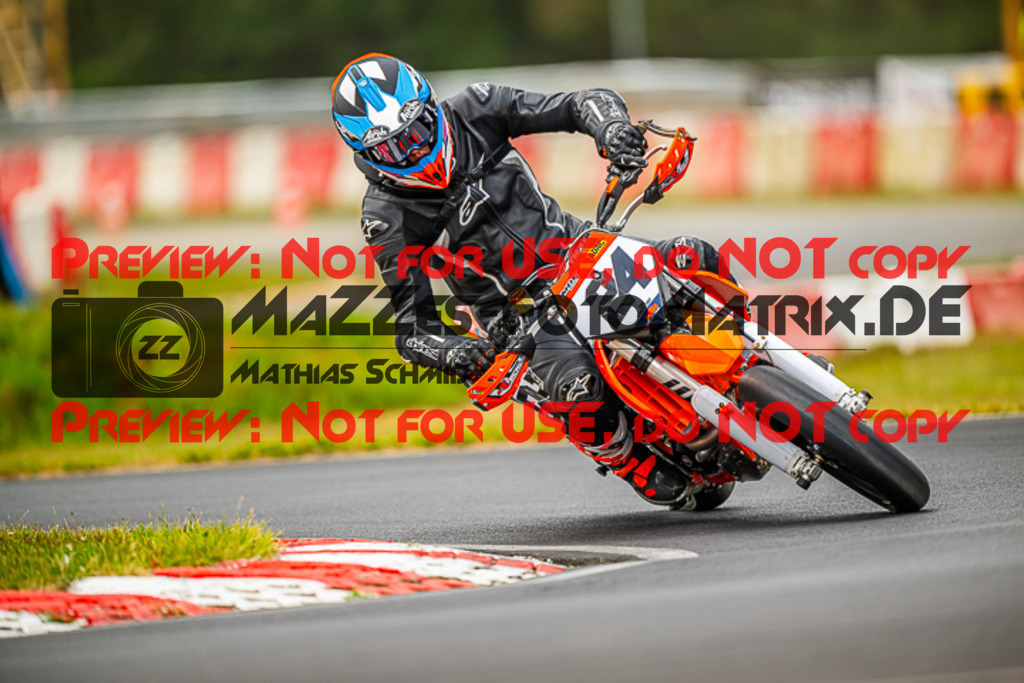 MaZZes_FotoMatrix_230702_6765 | S4