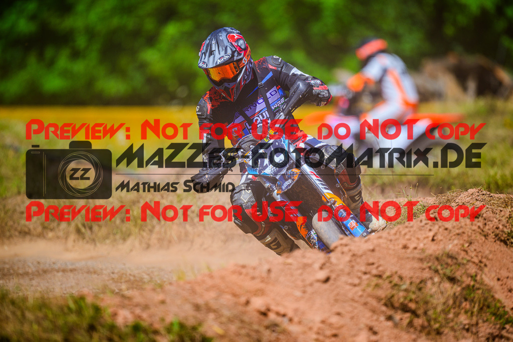 MaZZes_FotoMatrix_240816_6007705_9464 | S4