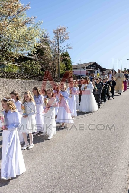 MAE-pic_3026 | Der online Fotoshop des Inzeller Fotografen MAE - Marc Anton Eicher. Hier können Sie ihre Fotos und Stockfotos online bestellen als Download oder als Ausdruck, der ihnen bequem nach Hause geschickt wird.
Ihr Marc Anton Eicher - der Inzeller Fotograf - Realisiert mit Pictrs.com