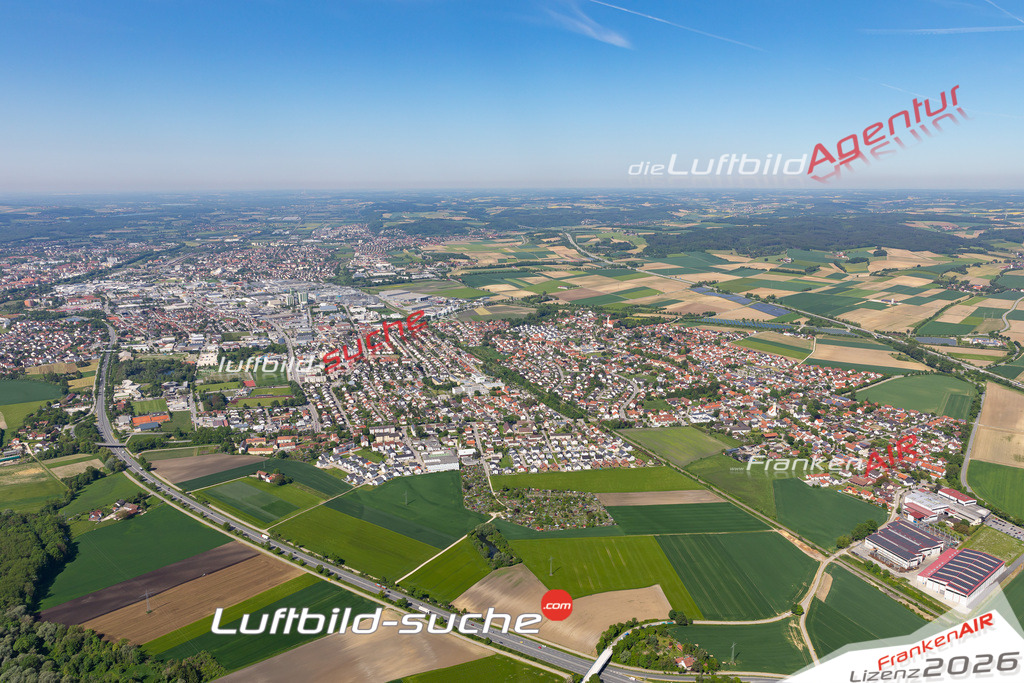 Das Luftbild der Stadt Ergolding wurde 2021 vom Flugzeug heraus erstellt (keine Drohne) Aufnahmehöhe ca.450 Meter- hohe Bildauflösung und Druck-Qualität garantiert!
