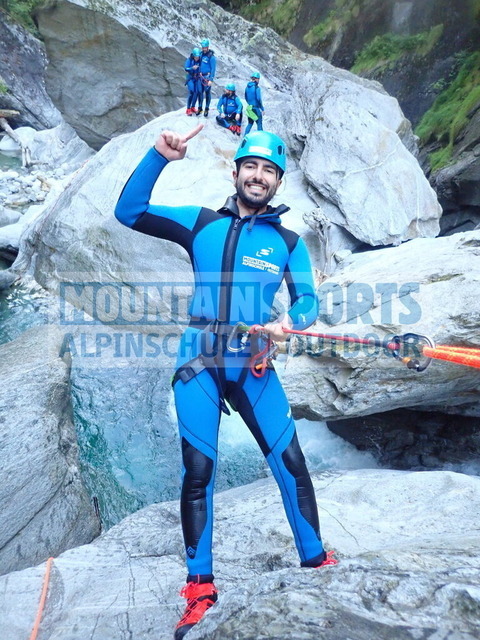 P7110164 | Bestelle die Bilder deines Berg- oder Wasser-Abenteuers mit Mountain Sports bequem von zu Hause aus direkt über unseren Online Fotoshop von pictrs.com. - Realisiert mit Pictrs.com