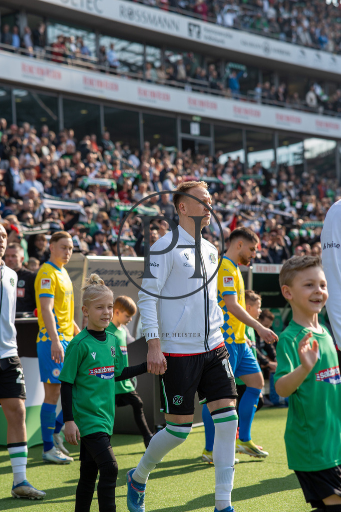 H96_BTSV-41 | Philipp-Heist - Realisiert mit Pictrs.com