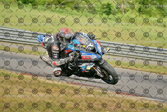25bt05-0403 | markuskiefer.com - Realisiert mit Pictrs.com