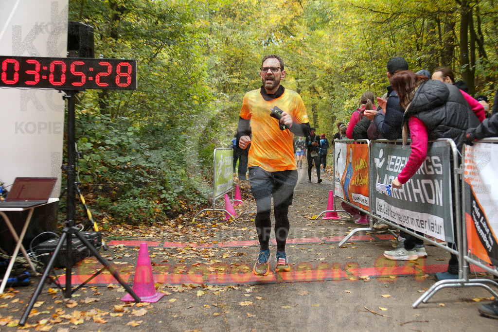 251026_1307_EX1_2549 | Sportfotografie im Rhein-Sieg Kreis, Köln, Bonn, NRW, Rheinland Pfalz, Hessen, etc. Unser Tätigkeitsfeld umfasst den Laufsport vom Volkslauf über den Marathon, Duathlon, Triathon bis zum Ultralauf wie Kölnpfad Ultra oder Schindertrail.