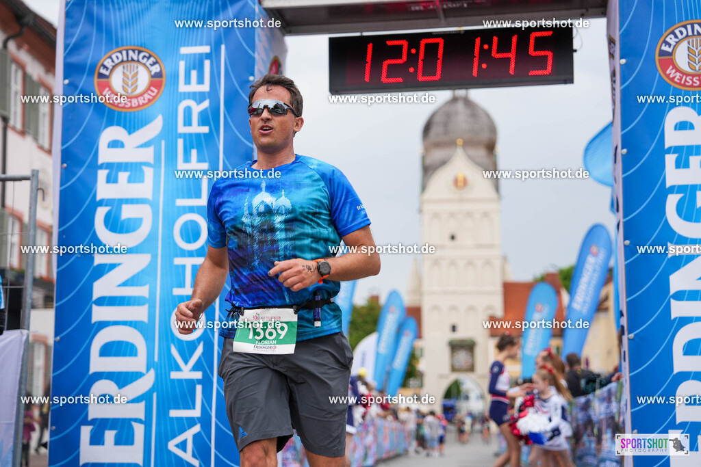 DSC03118 | Stadttriathlon Erding 2025. #yourpictrs #sportshot_your_pictrs @Sportshotphotography #stadttriathlonerding Copyright: www.sportshot.de