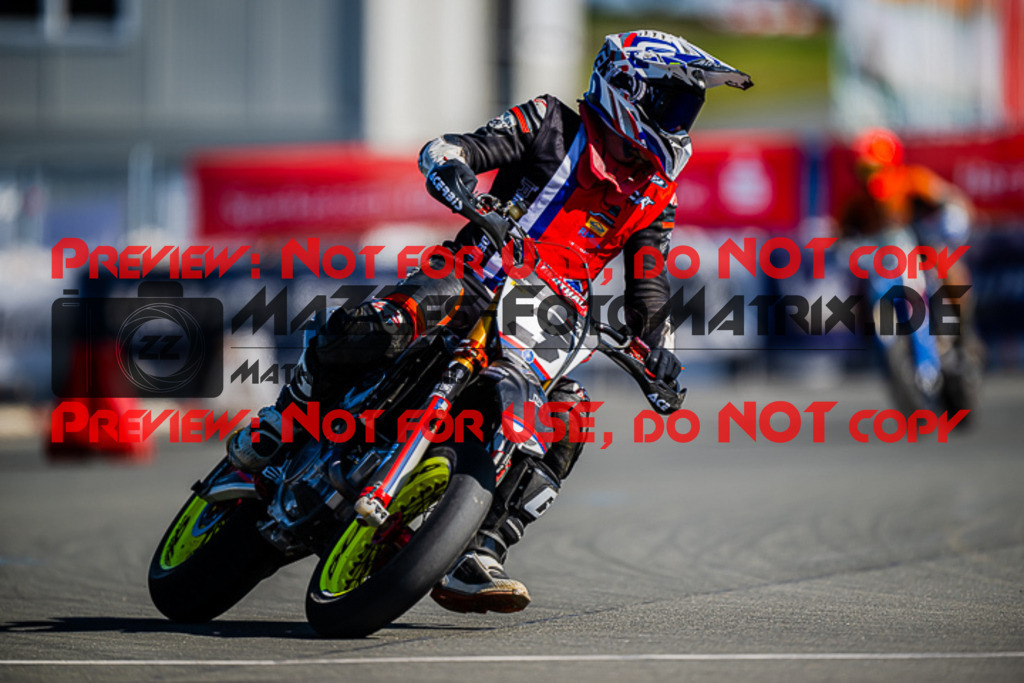 MaZZes_FotoMatrix_220903_1795 | UE40