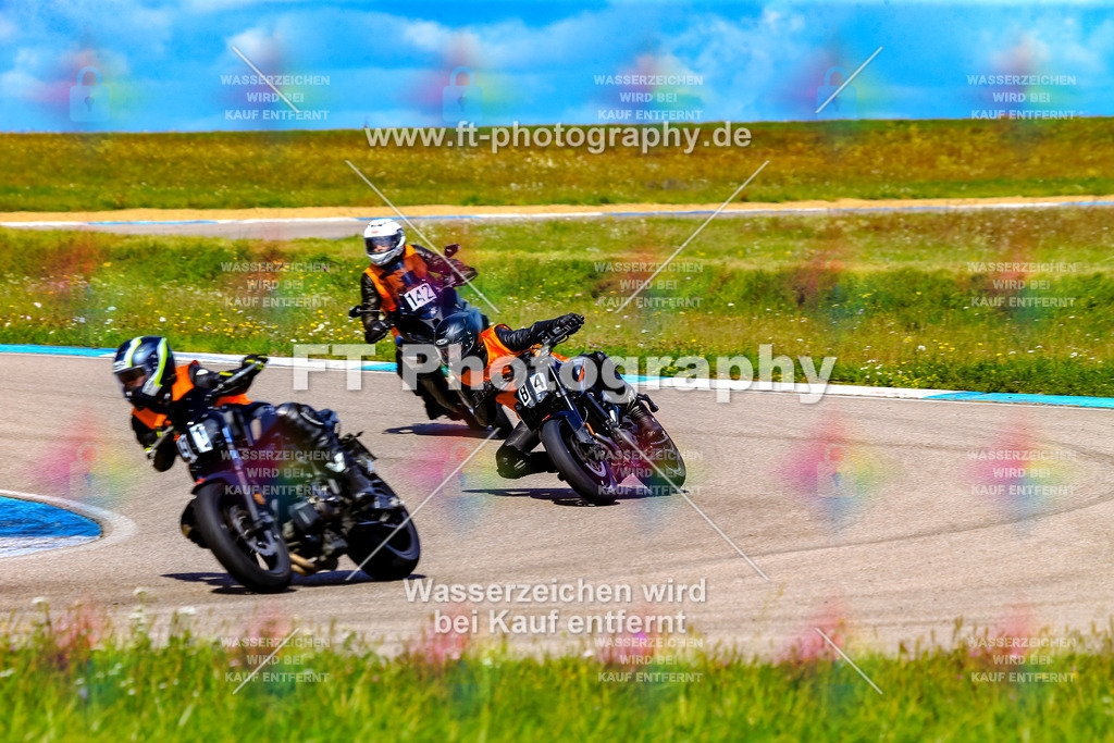 084-5987 | Hier findet Ihr Bilder von Touristenfahrten auf der Nürburgring Nordschleife oder von anderen Veranstaltungen die ich besucht habe. Viel Spass beim Durch Schauen 