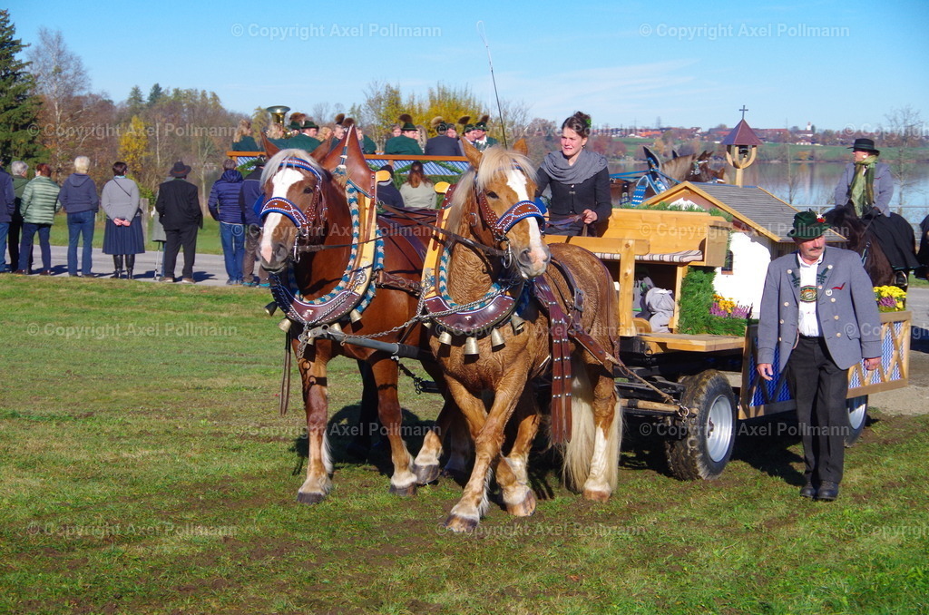 IMGP7566 | fotografiert von Axel PollmannLeonhardi Wallfahrt Benediktbeuern und Murnau, Fronleichnam, Fasching, Landschaft im Loisachtal und Benediktbeuern  - Realisiert mit Pictrs.com