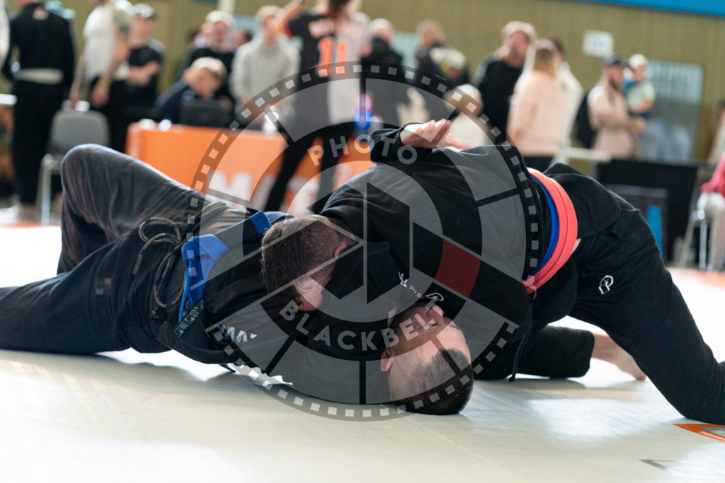 20240915PBB2100 | Athletes compete during the Grappling Industries’ grappling and Brazilian jiu-jitsu competition in Berlin, on September 15, 2024.