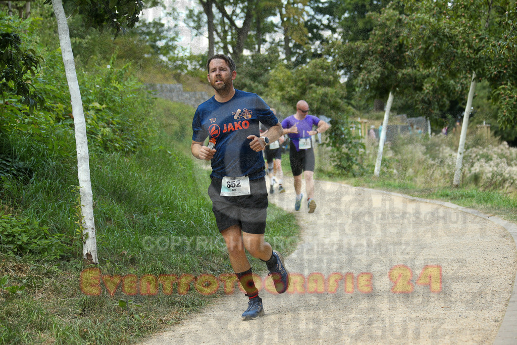 250824_1430_EX1_6468 | Sportfotografie im Rhein-Sieg Kreis, Köln, Bonn, NRW, Rheinland Pfalz, Hessen, etc. Unser Tätigkeitsfeld umfasst den Laufsport vom Volkslauf über den Marathon, Duathlon, Triathon bis zum Ultralauf wie Kölnpfad Ultra oder Schindertrail.