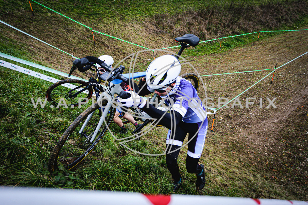 ..... | AUSTRIA, 24.11.24, 3.Radquerfeldein GP um das Sportzentrum Gunskirchen Image shows: Photo: Wapics / Andreas Willdoner