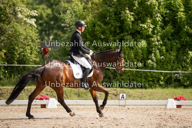 Bad_Meinberg_08479 | saradresslerfotografie - Realisiert mit Pictrs.com