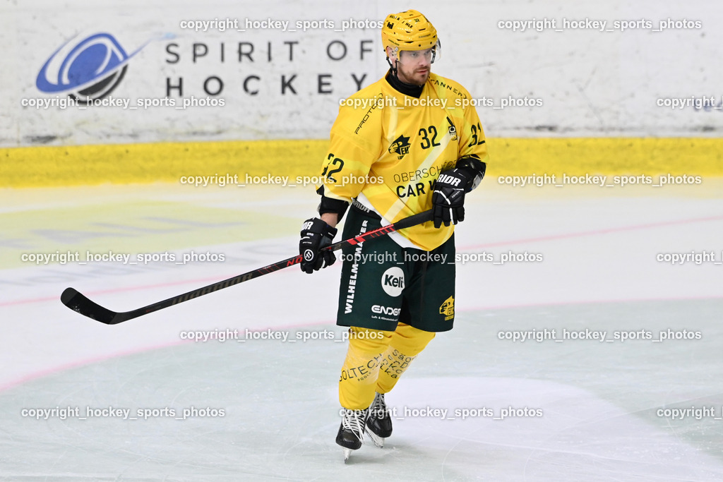 ATSE Graz vs. EHC Lustenau | #32 Stefan Daniel EHC Lustenau, ATSE Graz vs. EHC Lustenau, ATSE Graz vs. EHC Lustenau am 14.02.2026 in Graz (Merkur Eishalle ), Austria, (Photo by Bernd Stefan)