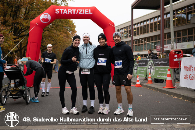 Süderelbe Halbmarathon 2025 I 09.11.2025 I Fotograf_DerSportfotograf.I 00378 | Der Sportfotograf. - Realisiert mit Pictrs.com