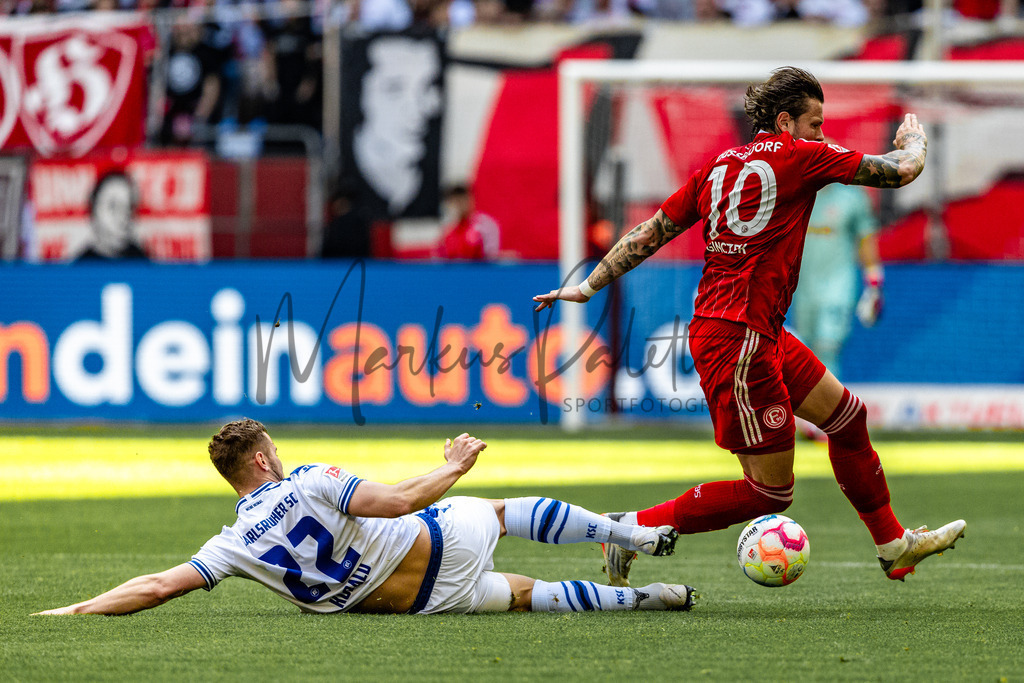 Fortuna Düsseldorf vs. Karlsruher SC | Düsseldorf, 30.04.2023: 2. Bundesliga, 30. Spieltag, Fortuna Düsseldorf gegen Karlsruher SC in der Merkur Arena in Düsseldorf. Foto: sportfotografie.ms | Markus Paletta - Realisiert mit Pictrs.com