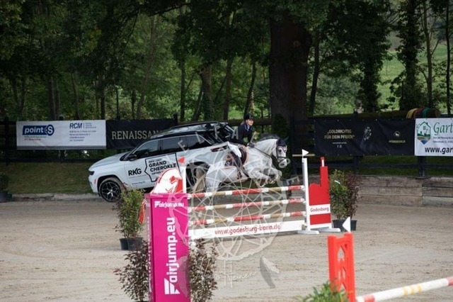 2B4A2078 | pixelfaenger - Realisiert mit Pictrs.com