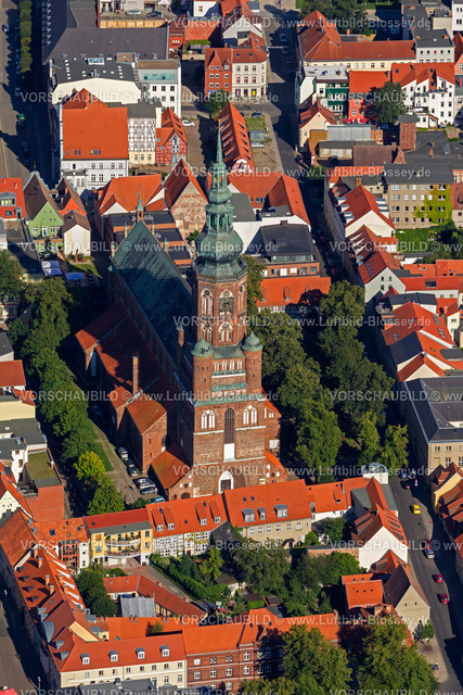 Greifswald12084030 | Greifswalder Dom St.Nikolai, Der Dom St. Nikolai (um 1263) ist zugleich die größte Kirche der Stadt, Gründungsort der Universität und Predigtkirche des Bischofs der PEK, Mitte, Zentrum,  Greifswald, Mecklenburg-Vorpommern, Deutschland, Europa