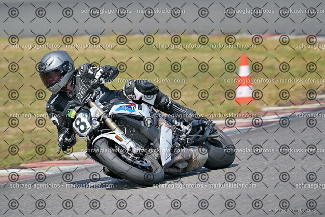 25bt04-1777 | markuskiefer.com - Realisiert mit Pictrs.com