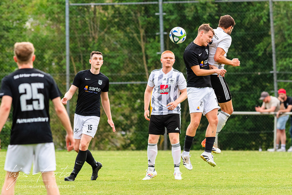 SV Waldesch - SG Urbar-23 | Sportfotografie Hermann-Josef Stoffel - Realisiert mit Pictrs.com