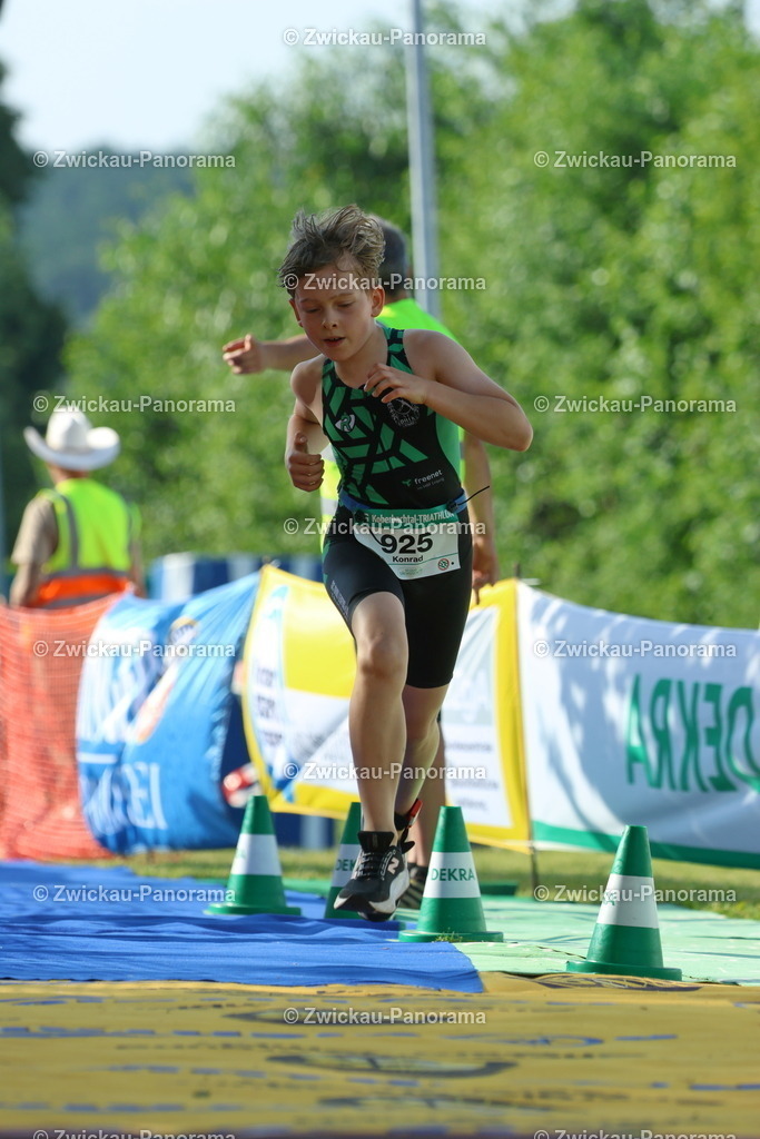 Tag 1 Lauf Klein-011 | Urban. Natur. Panorama. Luftbild. 
Der Bildershop für aufregende Perspektiven!
Für Deko, Wandbild und Kalender!
Wir bringen LED-Bilder zum Leuchten!
