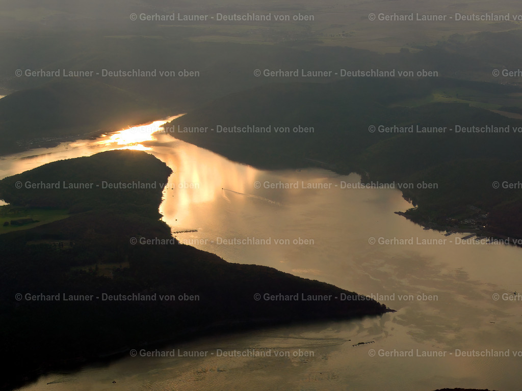 9300110 | Edertal Stausee im Abendlicht