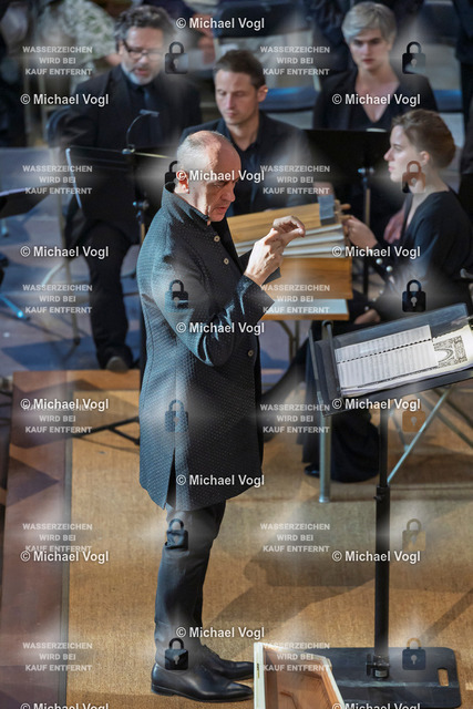 TAM25_K.16__Michael-Vogl_007_9194 | Tage Alter Musik Regensburg K.16 Dominikanerkirche St. Blasius Le Concert Spirituel (Frankreich) Extravaganzen in der Renaissance und im Barock Italiens Neuschöpfung eines Johannesoffiziums im Dom von Florenz Hervé Niquet Leitung Foto: Michael Vogl