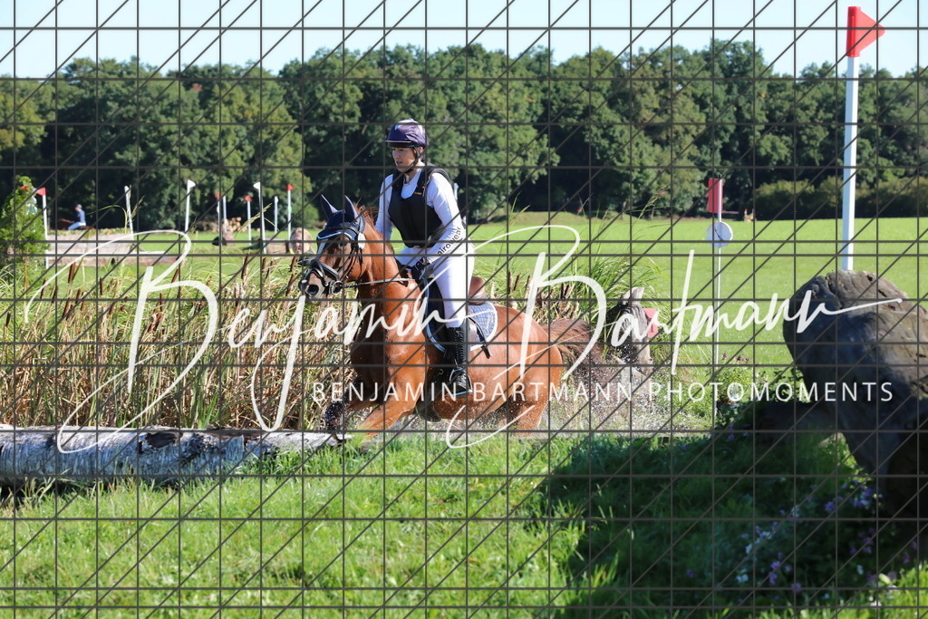 AZ2A9298 | Benjamin Bartmann Photomoments