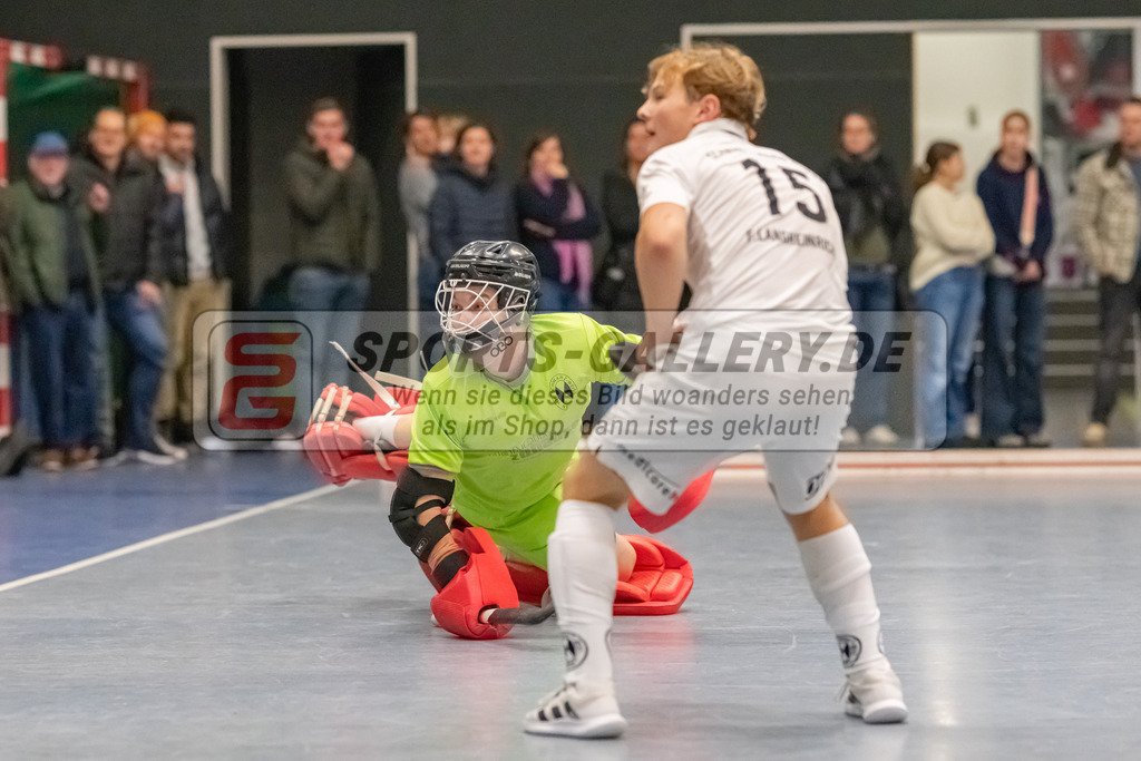 HK_20221203_102065 | 1. Bundesliga ( Halle ) Herren Düsseldorfer HC -  Schwarz Weiß Neuss am 3.12.2022 Düsseldorfer HC, Düsseldorf , Konstantin Hayner Torwart ( Schwarz Weiß Neuss #63 )
