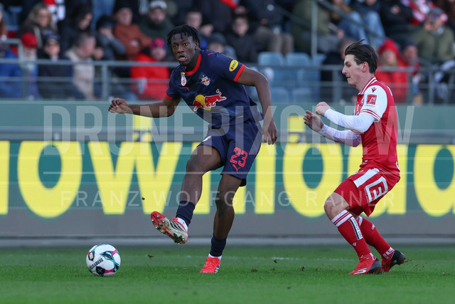 Grazer AK 1902 vs FC Red Bull Salzburg – Austrian Bundesliga | Graz, Austria, 15.Feb.26 - SOCCER - ADMIRAL Bundesliga, Grazer AK 1902 vs FC Red Bull Salzburg. The image shows Joane Gadou (Red Bull Salzburg).