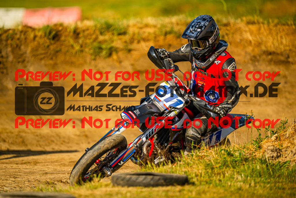 MaZZes_FotoMatrix_230701_5597 | S4