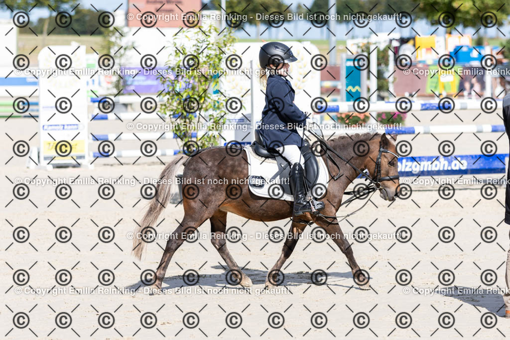 CL5A1873 | Emilia Reinking Fotografie - Realisiert mit Pictrs.com