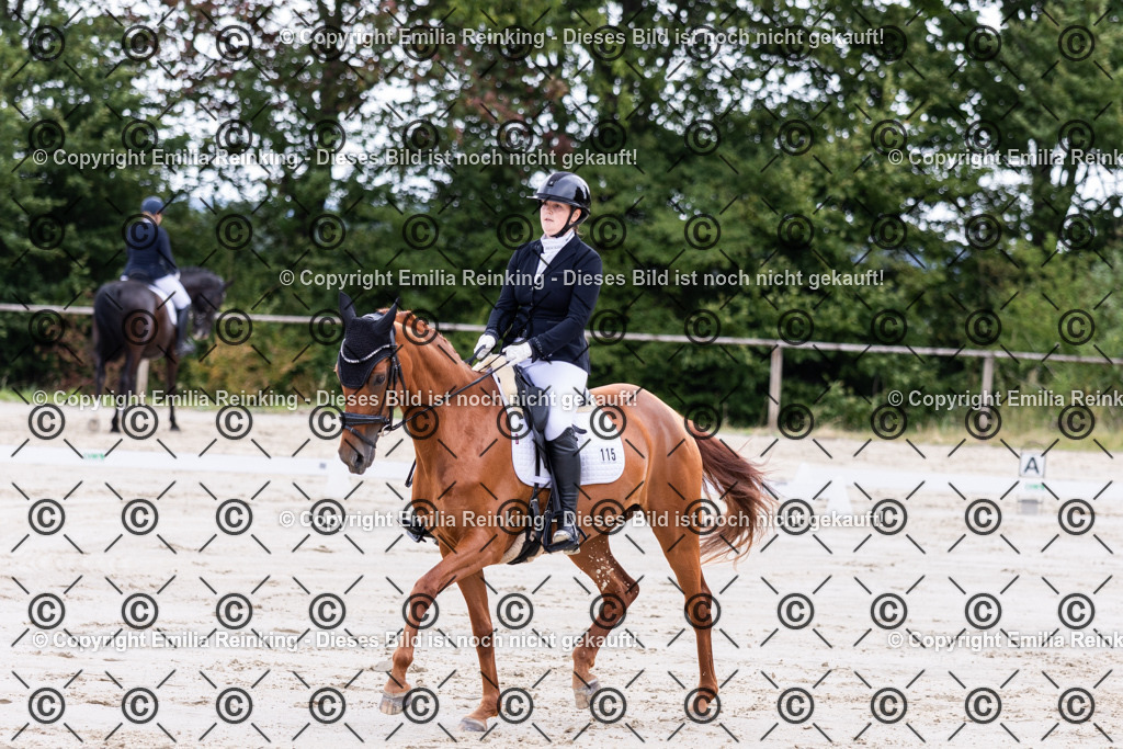 CL5A1822 | Emilia Reinking Fotografie - Realisiert mit Pictrs.com