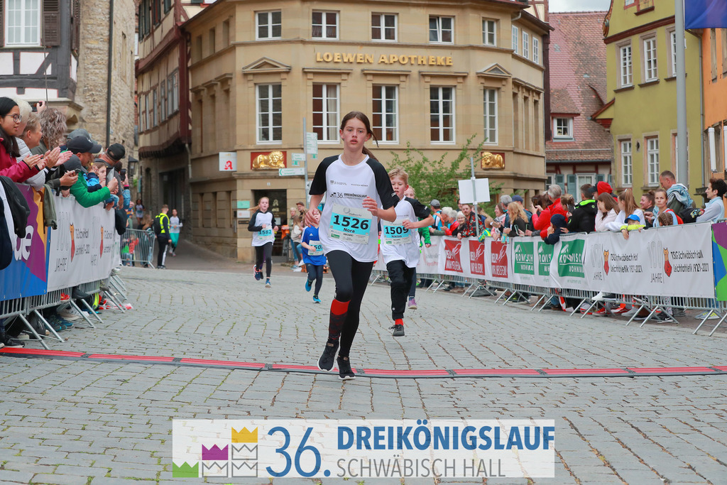 Stadtwerke Schüler und Jugendlauf 1,7km | 3koenigslauf 2022 Stadtwerke Schüler und Jugenlauf 1,7km - Realisiert mit Pictrs.com