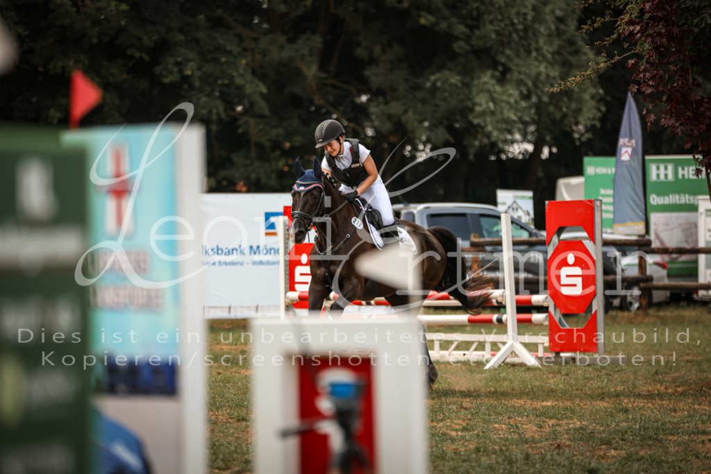 16.SaSpE00055 | Leoni Ertmer Photography - Realisiert mit Pictrs.com