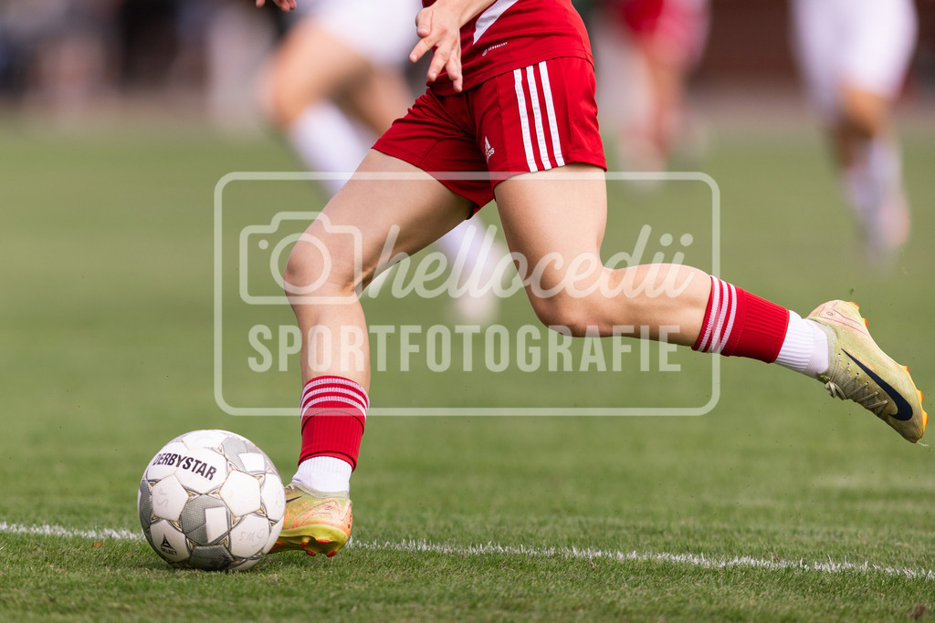 Fußball I Frauen I Testspiel I SpVg Aurich - DJK Arminia Ibbenbüren I 15365 | realhellocedii - Realisiert mit Pictrs.com