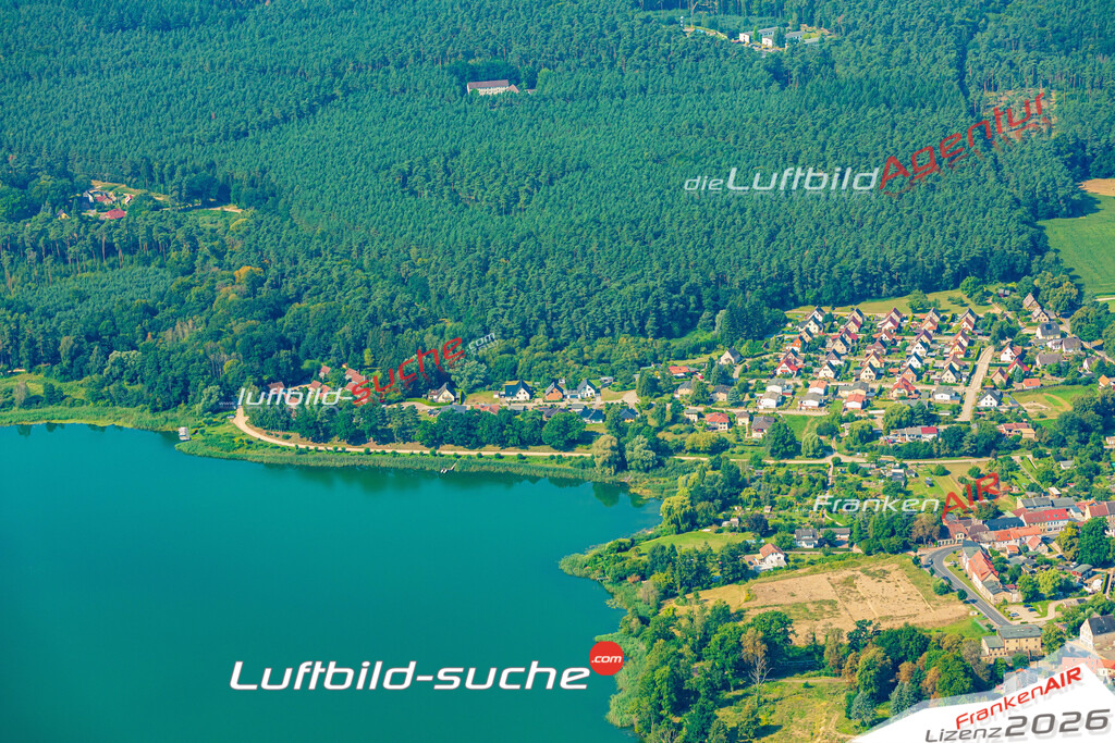 Luftbild der Stadt Warin - Das Luftbild wurde 2025 vom UL-Flugzeug heraus erstellt ( keine Drohnenaufnahme ) - Hochauflösende Luftaufnahme - für Wandbilder und großformatige Ausdrucke geeignet. Das besondere Geschenk!Hier alle&nbsp;Infos zur Lizenzierung der LuftaufnahmeWir fliegen auch dieses Jahr wieder in Ihre Region um Luftbilder zu erstellen.- Luftbild anfragen