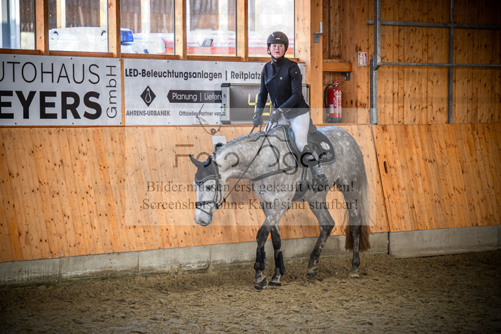 DOS_0992 | Entdecke hochwertige Reitturnierfotos von Foto Oger. Professionell, emotional und authentisch – jetzt Lieblingsmomente im Shop bestellen.Deutschlandweite Turnierfotografie. - Realisiert mit Pictrs.com