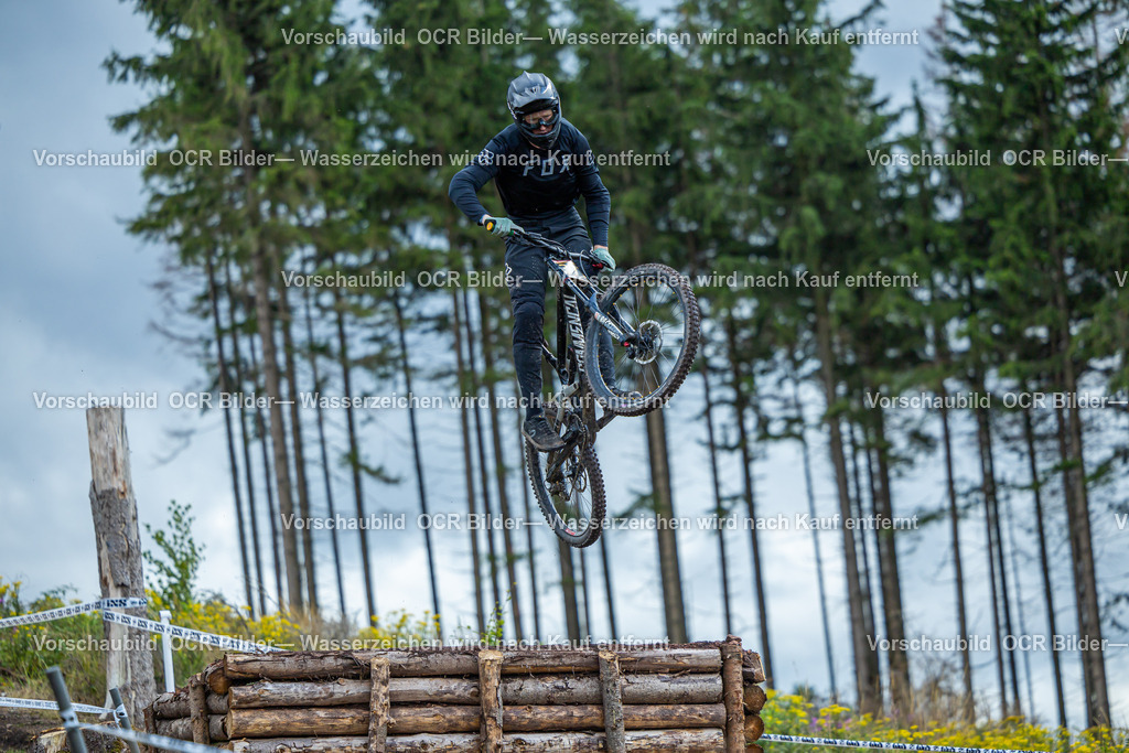 IXS Downhill Ilmenau Samstag R6-1776 | OCR Bilder Fotograf Eisenach Michael Schröder