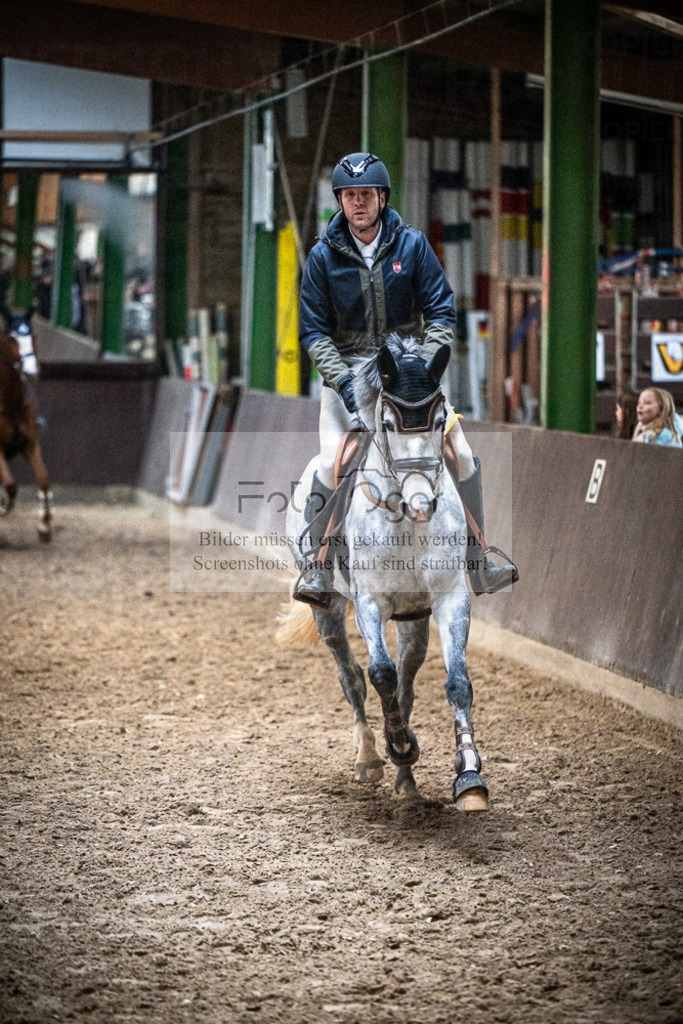 DOS_0032 | Entdecke hochwertige Reitturnierfotos von Foto Oger. Professionell, emotional und authentisch – jetzt Lieblingsmomente im Shop bestellen.Deutschlandweite Turnierfotografie. - Realisiert mit Pictrs.com