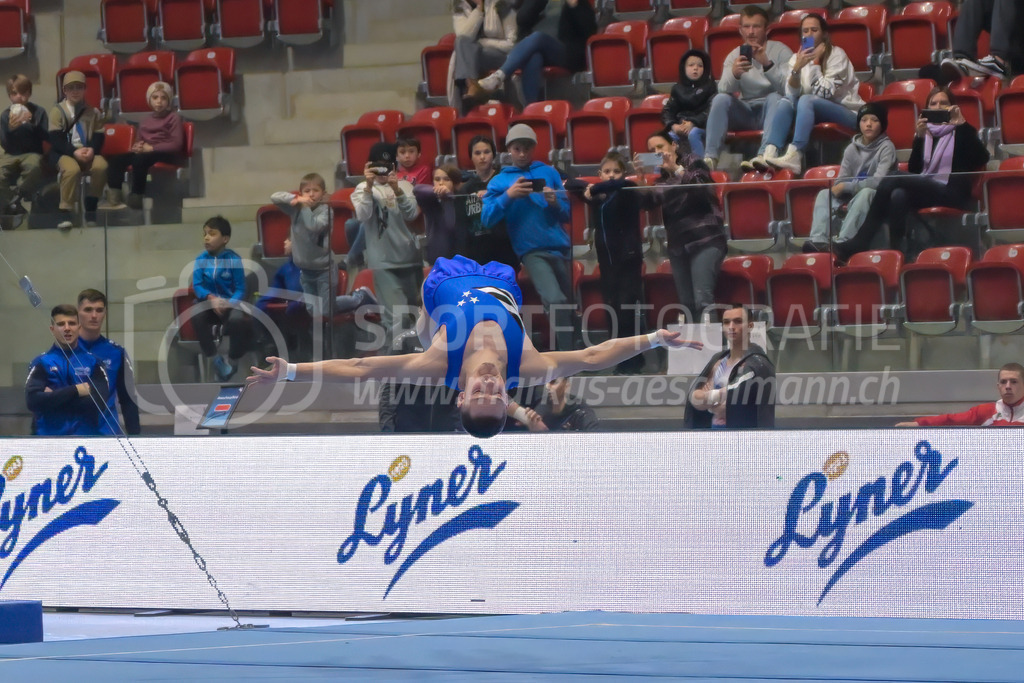 Schweizer Meisterschaften Kunstturnen Mannschaften Männer (A) - 22. November 2025 | Schweizer Meisterschaften Kunstturnen Mannschaften Männer (A)AXA Arena, WinterthurBild: Sportfotografie Markus Aeschimann | www.markus-aeschimann.ch - Realisiert mit Pictrs.com