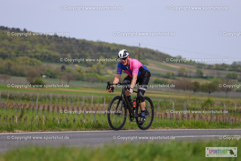 IMG_2853 | @sportshot_your_pictrs #yourpictures#roadtowm2029 #nrm #neusiedlerseeradmarathon #neusiedlersee #neusiedlerseetourismus #burgenland #mörbisch #nrm26 #burgenlandtourismus #voglundco #poweredbyburgenlandtourismus #radsport #rad #marathon #ucigranfondo #visitburgenland #ucigranfondoworldseries