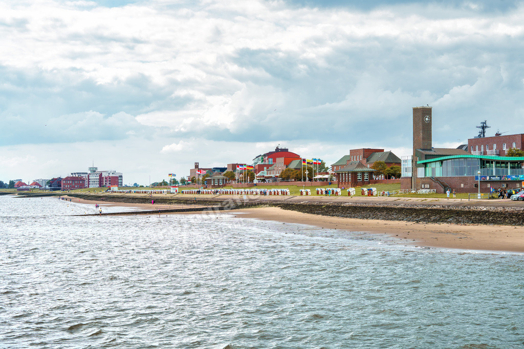 183 Wilhelmshaven Südstrand - 14-07-2023 -R Ganske | Onlineshop mit Bildern von Stränden, Häfen und Meer. Leinwände, Poster, Kalender und andere Materialien erhältlich. Kommerzielle Lizenzen möglich.  - Realisiert mit Pictrs.com
